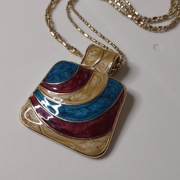 Multicolor Enamel Pendant Necklace Adjustable 17.5 To 20 Inches Long - Picture 3 of 7